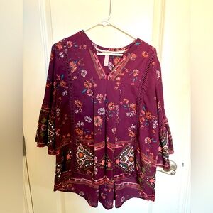 🎉SALE🎉$10 or 3 for $20🎉 Knox Rose Floral Boho Blouse - Burgundy and Multicolor